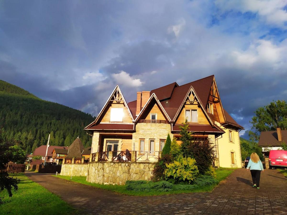 Садиба Коренюки Татаров Экстерьер фото